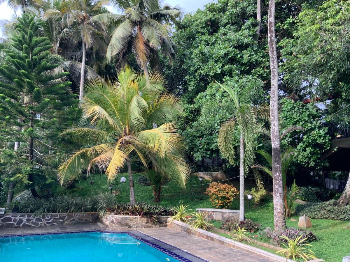 Lali Villa & Fruit Garden Galle Exterior photo