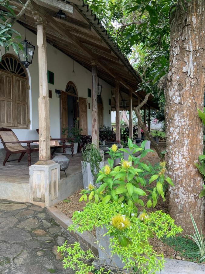 Lali Villa & Fruit Garden Galle Exterior photo