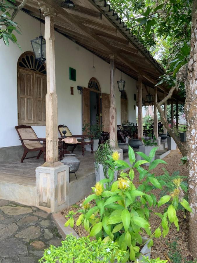 Lali Villa & Fruit Garden Galle Exterior photo