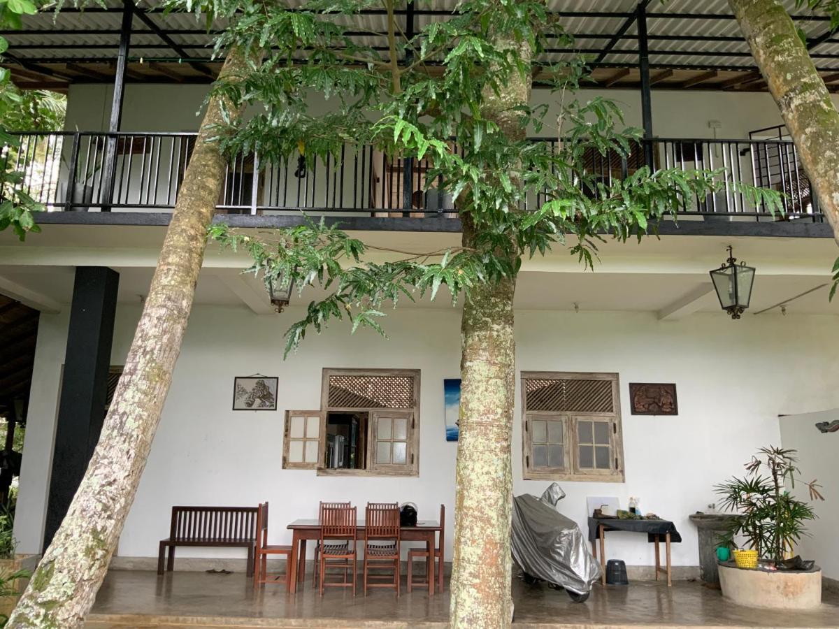 Lali Villa & Fruit Garden Galle Exterior photo