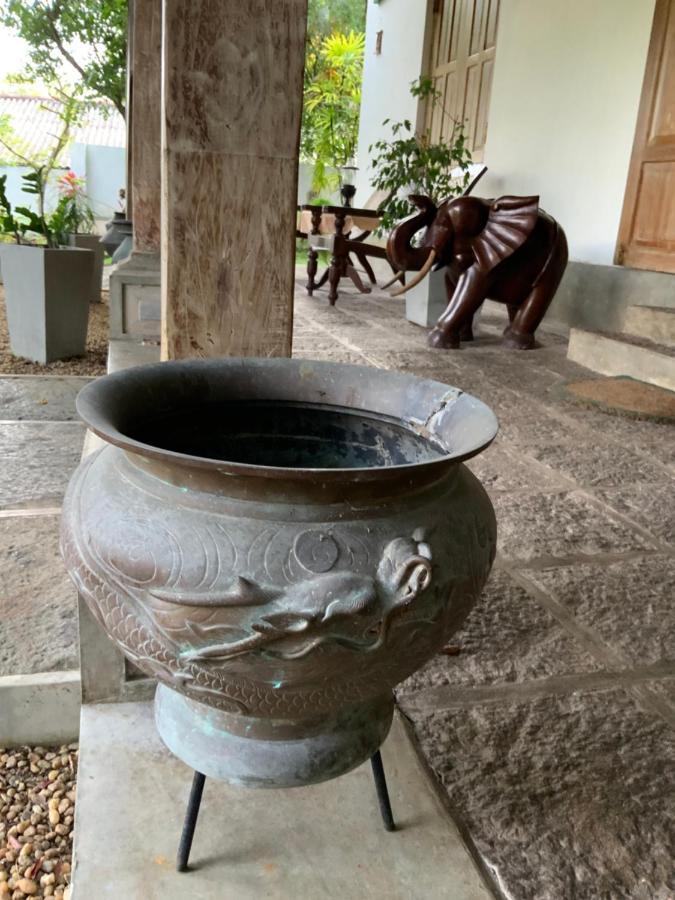 Lali Villa & Fruit Garden Galle Exterior photo