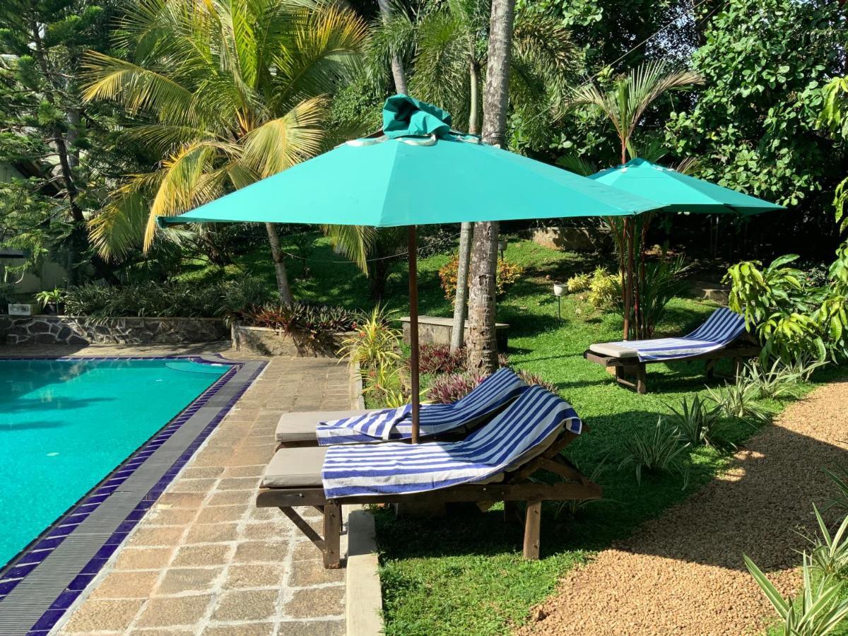 Lali Villa & Fruit Garden Galle Exterior photo